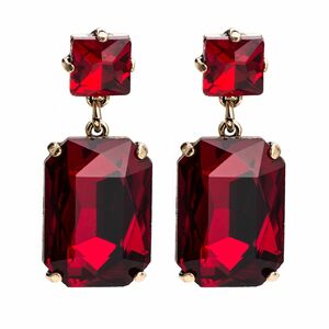 Vintage-style Earrings with red facetted crystals