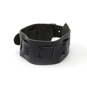 Unisex black interlaced organic leather bracelet with buckle ideal for men and women