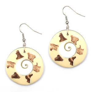 Handmade round resin with spiral shell inlaid drop earrngs