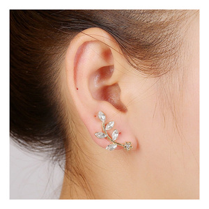 1 pair gold plated crystal leaf ear climber earrings with gift box