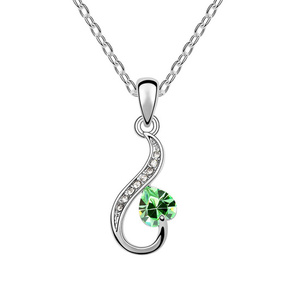 Lovely green Austrian crystal heart gold-plated pendant necklace