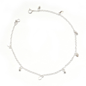 Sterling silver anklet decorated with delicate love hearts
