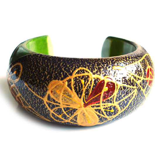 Flowers and Leaves on Black and Green Bangle