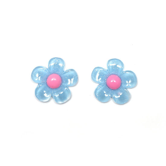 Blue flowers with pink pollen
