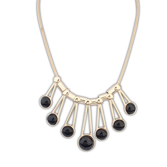 Black droplets temperament necklace