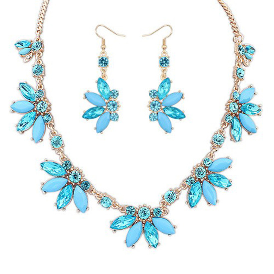 Gorgeous blue faceted flower with CZ crystal gold-tone necklace and earrings jewellery set