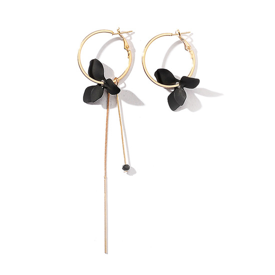 Black Mismatched Flower Hoop Earrings