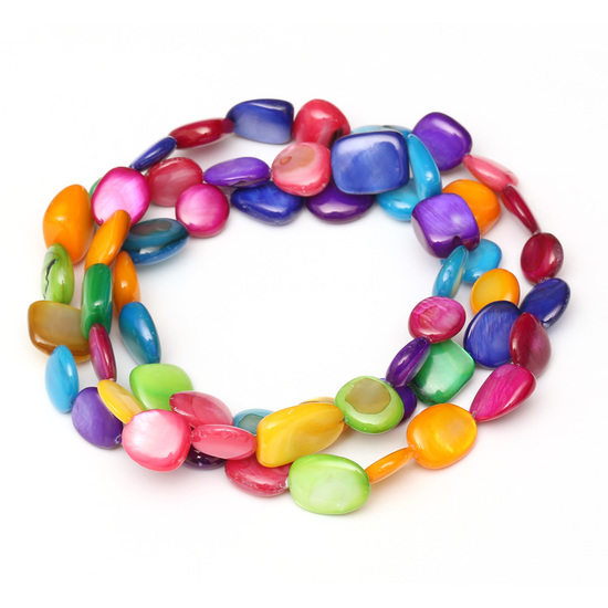 Vibrant freshwater shell stretchy bracelet